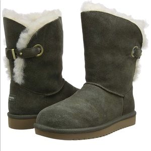 Kookaburra by Uggs
